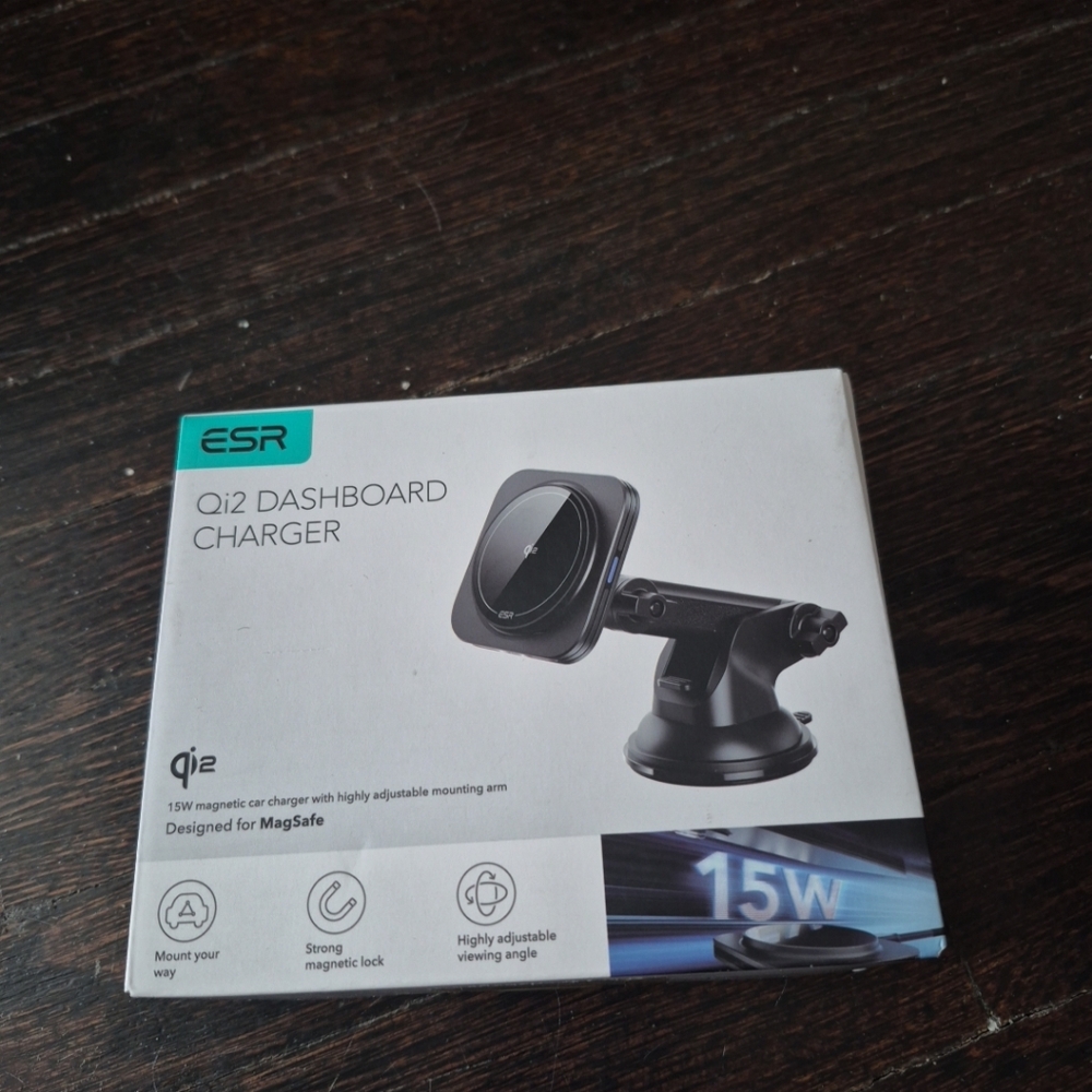 ESR for Qi2 15W Magsafe Car Mount Charger with Cryoboost, Phone Cooling Magsafe